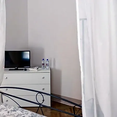 Dimora Nel Borgo Bed & Breakfast